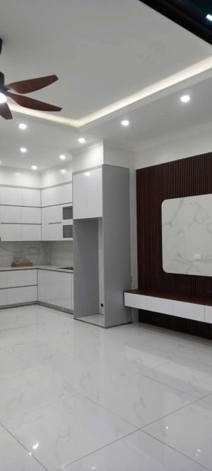 BÁN NHÀ XÂY MỚI 3,5 TẦNG NGÕ CÁCH MẶT ĐƯỜNG KÊNH  30M - 9