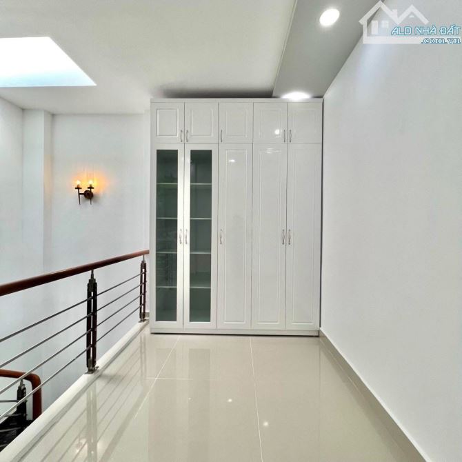 Cô 2 bán nhà đường Mạc Đĩnh Chi, Đakao, Quận 1. Giá ngộp 3Tỷ580/ 43,5x13m. Sổ hồng CC liền - 9