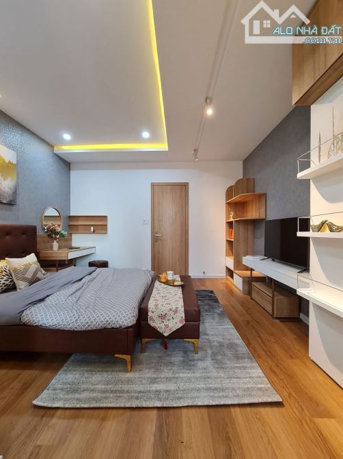 Định cư Mỹ bán gấp nhà Phó Cơ Điều, Q.11/ giá chỉ 3,37TỶ- 57,3m²/ 1T2L/ SHR - 9