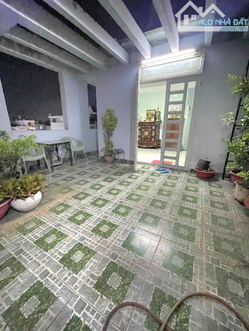 NHÀ SIÊU ĐẸP 4 TẦNG CÁCH 1 CĂN RA MT GÒ DẦU HẺM 6M THÔNG 5,3x10 GIÁ NHỈNH 8TỶ TL - 9