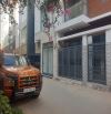 Bán Nhà 4 Tầng Kiệt Ô tô Hùng Vương, gần Hàm Nghi. Cách đường 30m.