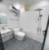 Bán nhà 2 tầng sạch đẹp về ở luôn phố Dư Hàng