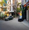 75m² – MT 5M- Trung Kính – 5 tầng – 31.8 tỷ – Gara 2 ô tô – Nhà Đẹp Hiếm Bán