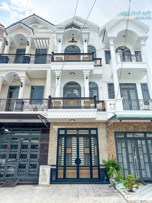 Bán Nhà Mới 1 Trệt 2 Lầu Mới Xây 100% Ngay Đường Số 8 Đại Học Y Dược , Phường An Khánh