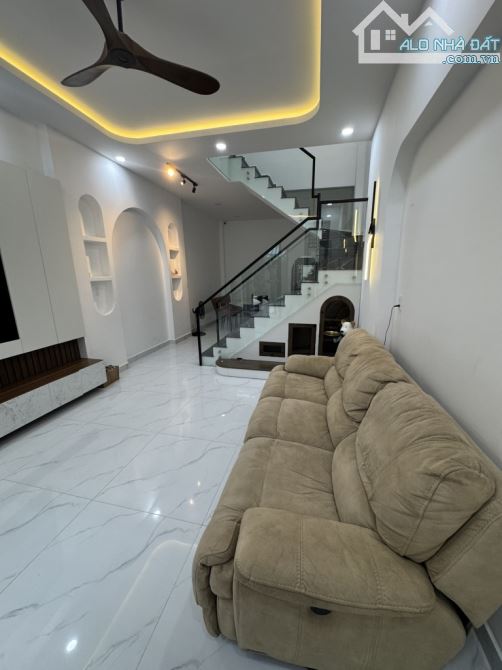 BÁN NHÀ AN DƯƠNG VƯƠNG - VÕ VĂN KIỆT - BÌNH TÂN - GÁP Q8 - HẺM 6M - NHỈNH 5 TỈ