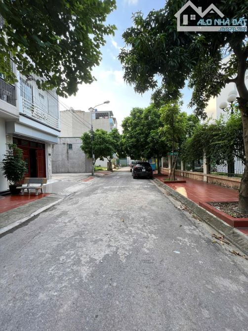 NHÀ LA KHÊ LÔ ÁP GÓC, PHÂN LÔ VỈA HÈ, OTO TRÁNH, HÀNG XÓM PACKCITY, 50M 6TẦNG GIÁ 17.2 TỶ