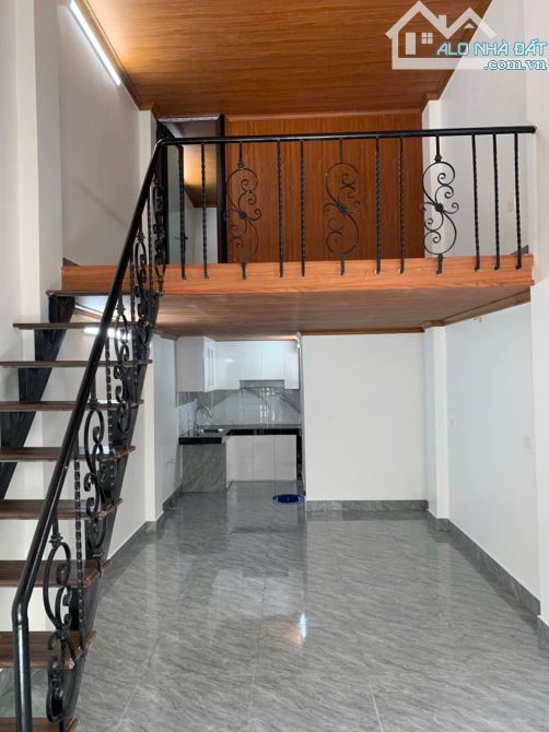 Sổ Đỏ 33M Cổ Nhuế Quận Bắc Từ Liêm - 1Tầng - Gác xép Giá 2,9TỶ