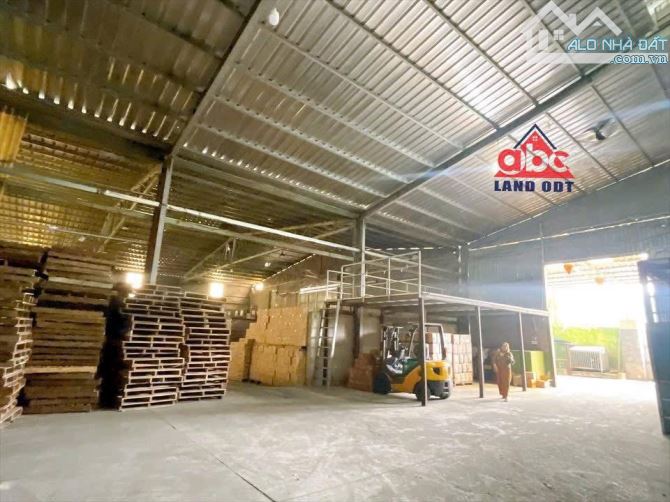 X064 Bán nhà xưởng giá tốt - vị trí đẹp tại xã Bình Minh
