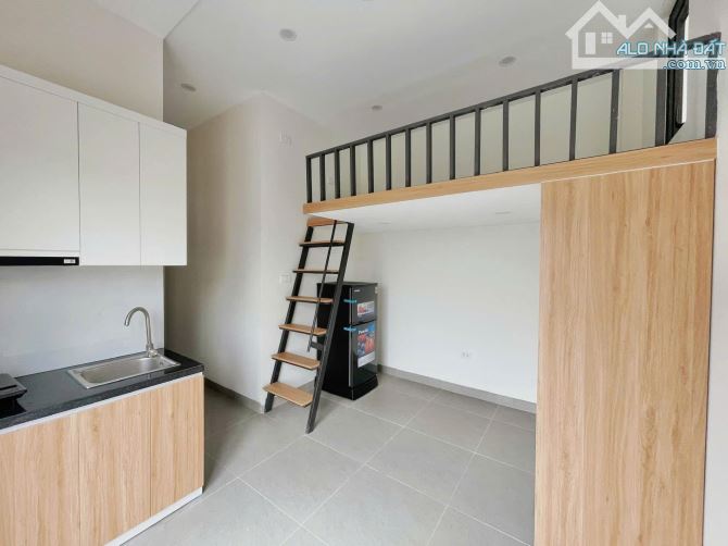 Bán gấp tòa CHDV Phan Kế Bính, DT 95tr/th, 17p KK, lô góc 2 thoáng, ngõ 3m,20m ra ô tô,75m