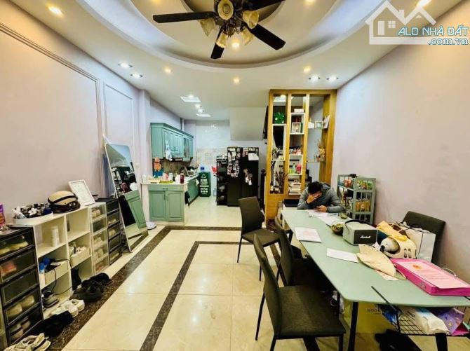 NHÀ ĐẸP LÕI BA ĐÌNH – Ô TÔ ĐỖ CỔNG – 30M RA VỈA HÈ – CHỈ 9.8 TỶ