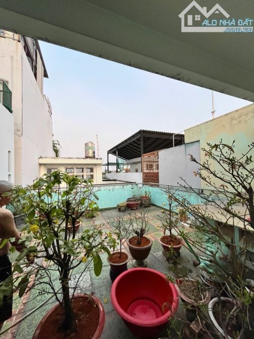 MẶT TIỀN LÊ NIỆM TÂN PHÚ 4 TẦNG 225M2 NGANG 9M CHỈ 23 TỶ