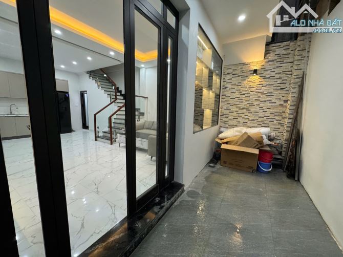 Xã Đàn - 40m2 - mặt tiền 4.8m - căn góc - nhà đẹp full nội thất - chỉ 7.5 tỷ
