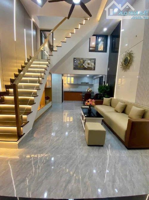TRƯỜNG SƠN – MẶT TIỀN NGANG KHỦNG 12M – 5 TẦNG – 327M² SÀN – KINH DOANH SIÊU ĐỈNH – GIÁ CH