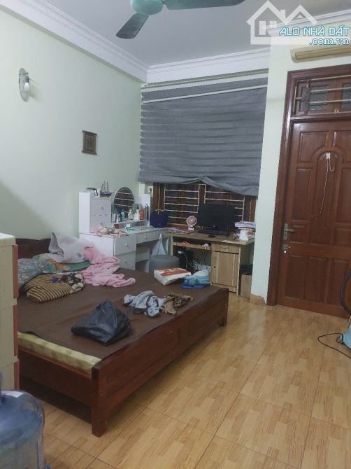 Bán nhà 3 tầng Kim Giang - Thanh Xuân, ngõ thông, ô tô  KD. 55m 12.3 tỷ