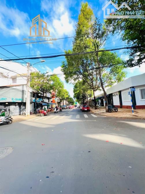 BÁN ĐẤT MẶT TIỀN ĐƯỜNG LÊ HỒNG PHONG. DT:4,28x29M. GIÁ: 8,6 TỶ