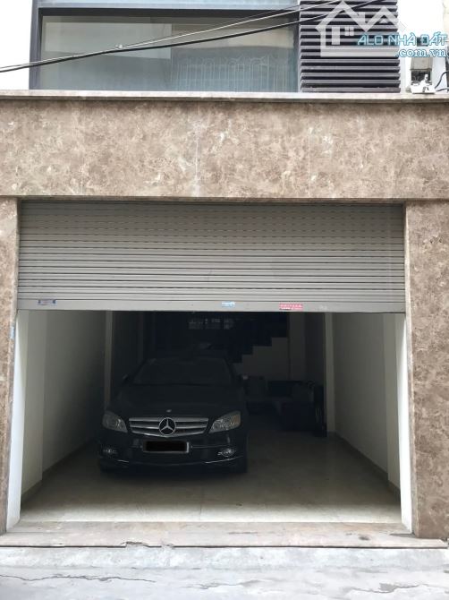 BÁN NHÀ PHÂN LÔ PHỐ HÀO NAM 53m X5 TẦNG - MẶT TIỀN 4.2m - GIÁ: 14.3 TỶ - KINH DOANH - Ô TÔ