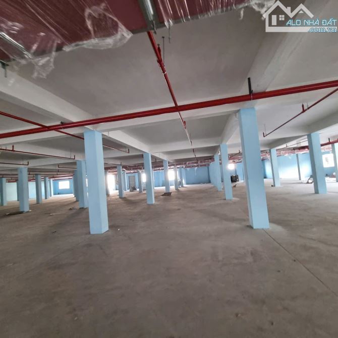 Cho thuê kho Quốc Lộ 1A, Bình Tân, DT: 2.800m2, giá thuê : 112tr/tháng