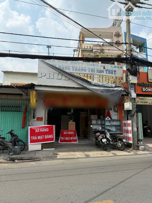 Cho thuê nhà MT đường Tỉnh Lộ 10 , 4,8 x 14m Vị trí siêu đẹp VipVip