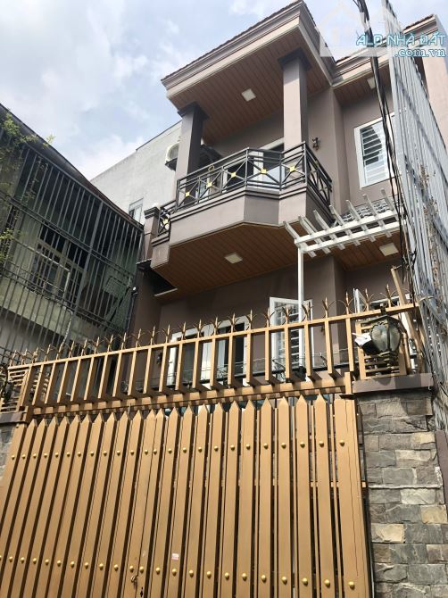 -Bán CHDV 3Tầng (6 x 20) thu nhập 40tr/th - 15m ra MẶT TIỀN Trần Bá Giao, P5, Gò Vấp