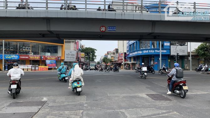 BÁN NHÀ MẶT TIỀN CỘNG HÒA 7,5X24 NGAY HOÀNG HOA THÁM CỔNG NHÀ GA T3 CHỈ 45TỶ