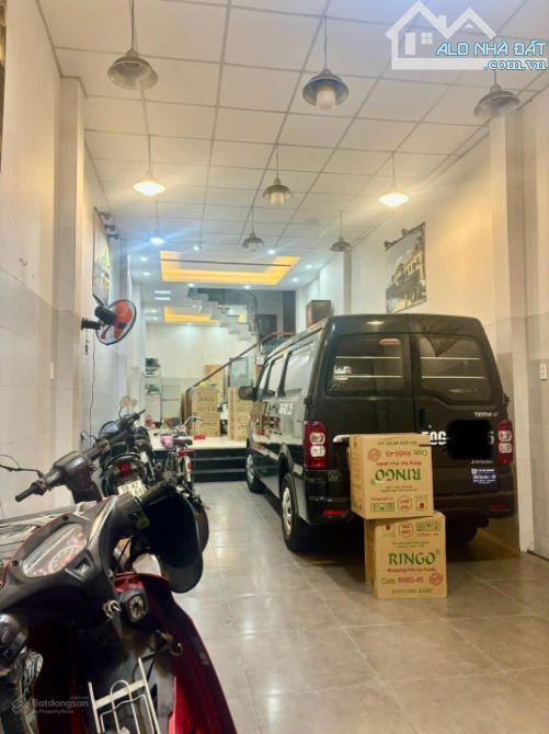 Bán nhà 234  mặt tiền Nguyễn văn quá 4x25m đúc 5 tấm giá 11.5T