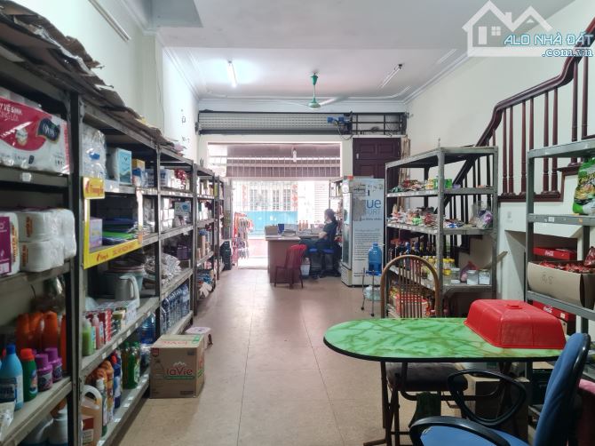 Bán 85m - 5 Tầng - 5m.Mặt Tiền. ( Lạc Long Quân ) Cầu Giấy