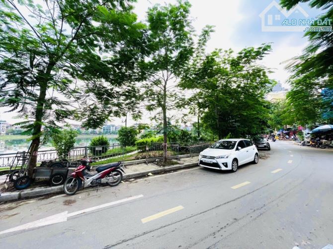 1 NHÀ RA HỒ LINH QUANG -OTO TRÁNH -NHÀ ĐẸP TỰ XÂY