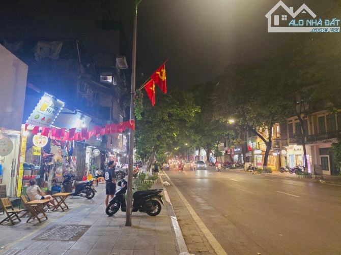 Mặt phố Phố Huế đắc địa, kinh doanh sầm uất, mấy phút Hồ Hoàn Kiếm, 86m2, 3 tầng, 50 tỷ