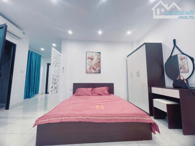 TÒA NHÀ 20 PHÒNG STUDIO MẶT PHỐ Cự LỘC ,PCCC ĐÃ DC CẤP PHÉP HOẠT ĐỘNG. CHỈ 28,3 TỶ