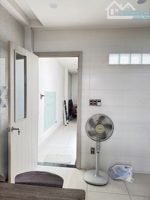 Bán Nhà MT Hoàng Kim Giao- 4m x 26m - 4 Lầu - 6PN -6WC Có Thang Máy -F5 Q8 - 11