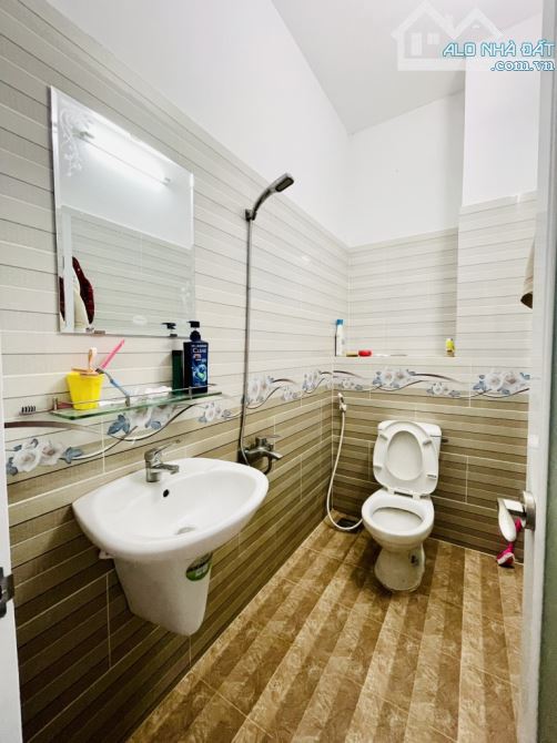 bán nhà QUỐC LỘ 1A, NHÀ 5 TẦNG, HẺM Ô TÔ TRÁNH, Tân Thới Hiệp Quận 12, giá siêu rẻ - 11