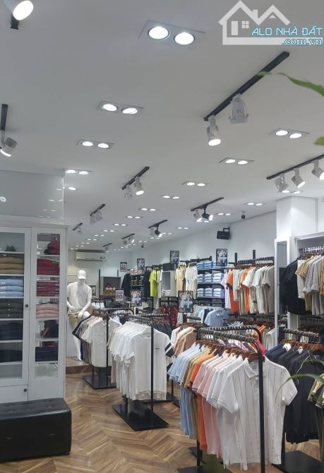 Bán nhà lầu 6x19 mặt tiền đường Phạm Văn Thuận, tp. Biên hòa - 1