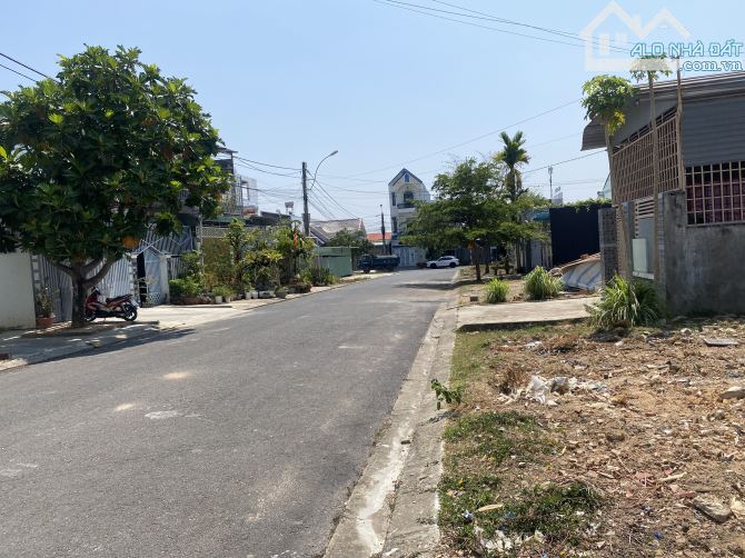 Bán nhanh lô đây kon tum ngay trường học dân cư đông đúc sổ hồng thổ cư - 1