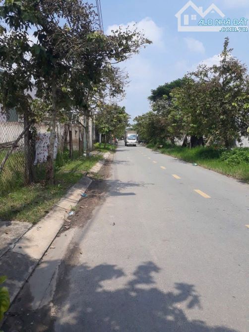 NGỘP NH BÁN THÁO LÔ MT NG.THỊ MINH KHAI-TRUNG TÂM THỊ TRẤN- 90m2 CHỈ 850tr- SHR XDTD - 1