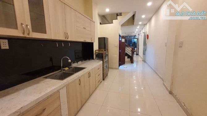 NHÀ ĐẸP LÝ CHÍNH THẮNG Q3, PHÒNG ỐC RỘNG RÃI, NỘI THẤT CAO CẤP GIÁ THUÊ 16TR - 1