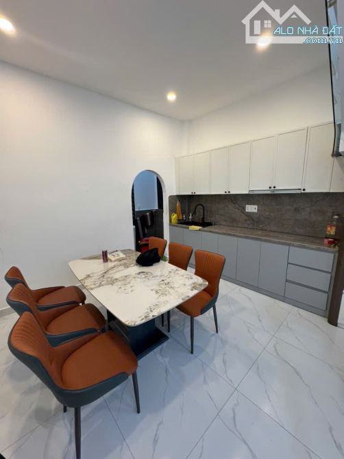 Bán nhà mới đẹp, hẻm xe tải 8m, giáp An Dương Vương 48m2, 2 tầng, chỉ 5.2 tỷ - 1