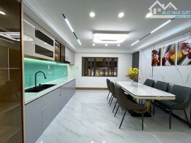 Bán nhà HXH 6m thông Nguyễn Văn Khối , 2 tầng ,  dt 64 m2 , giá 6 tỷ nhỉnh - 1