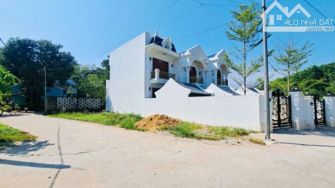 Bán đất 113,8m2 Mặt tiền đường Sử Hy Nhan, Kiệt 69 Lê Ngô Cát cũ, phường Thủy Xuân, TP Huế - 1