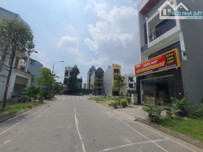Bán đất Vạn An . Parado. dt 87,5m . mt 5m . hướng ĐB . giá 6 tỷ 350 - 1