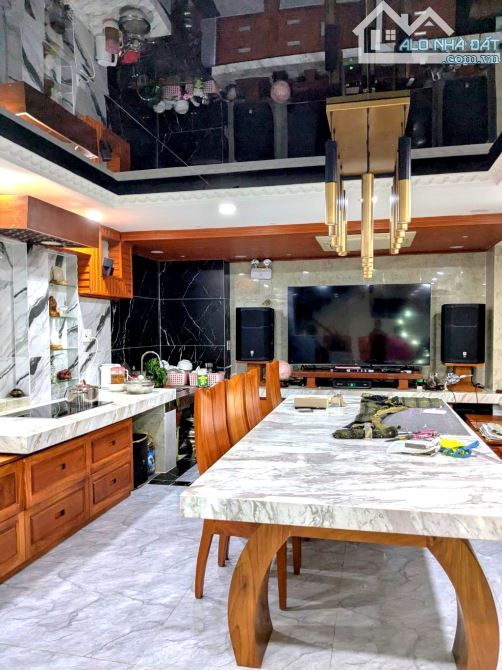 BÁN NHÀ HẺM Ô TÔ VÔ NHÀ, PHAN HUY ÍCH,GẦN 80M, NGANG 6M NỞ HẬU, 4 TẦNG, 8.X TỶ - 1