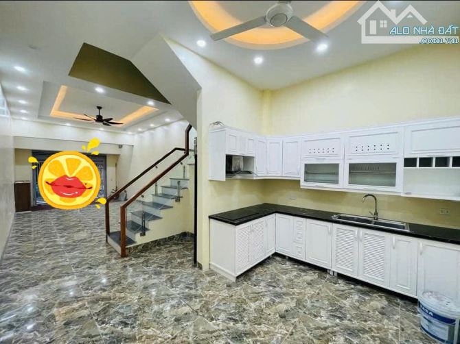 Siêu phẩm Trung Kính - Cầu Giấy - 105m2 - Oto tránh - 2 thoáng - Kinh doanh - 36.8 tỷ. - 1