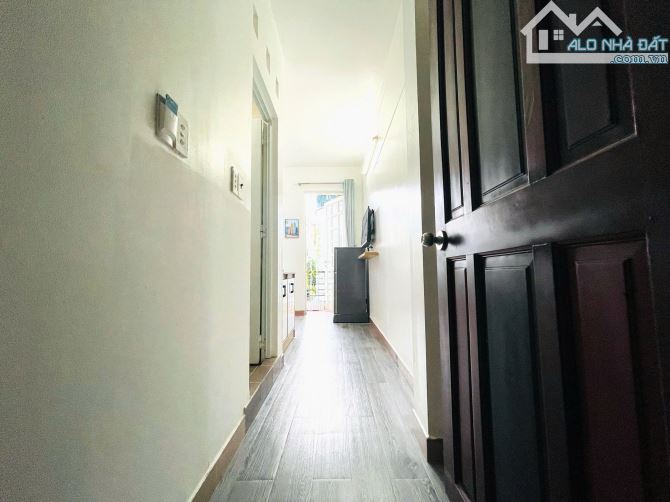Bán nhà tọa lạc tại khu phố ẩm thực Phan Xích Long,P2, Phú nhuận, 4x16m, 4 tầng giá tốt - 1