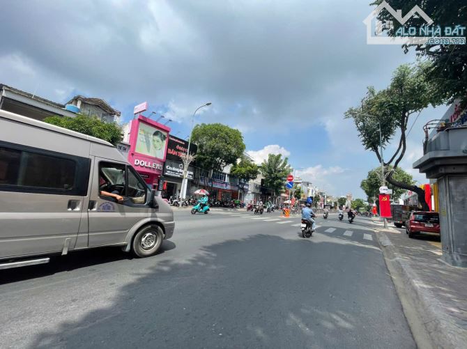 cho thuê nhà mặt tiền góc 2 MT quang trung 4,5x15 1t1l  vị trí siêu đẹp - 1