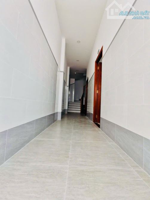 BÁN CHDV 6 PHÒNG LÊ TRỌNG TẤN TÂN PHÚ - THU NHẬP 24TR/THÁNG - GIÁ NHỈNH 6 Tỷ - 1