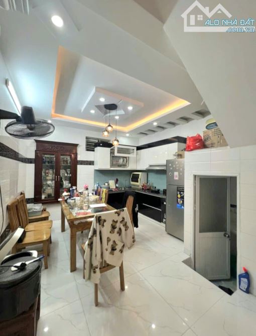 Bán nhà Phương Lưu, Vạn Mỹ, Ngô Quyền, Hải Phòng. 4 tầng, 48m2, 3,55 tỷ. Ngang 3,8m, d2 - 1