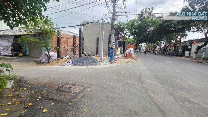 Bán 2 Lô Đất Thổ Cư Liền Kề Đường Nguyễn Du Dĩ An Vị Trí Đẹp - 1