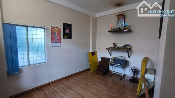 ♥ Nhà Kiệt Hoàng Thúc Trâm, gần Ô tô đậu, 77m2, 2 tầng đúc, Nội thất gỗ Lim, 3..x tỷ - 1