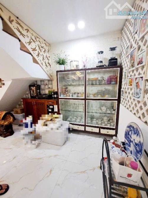 Giảm 3 Tỷ Biệt Thự Cao Cấp Nguyễn Thị Thập,Tân Phú,Quận 7,Ngang 8m Mặt Tiền – Sân Vườn, - 1