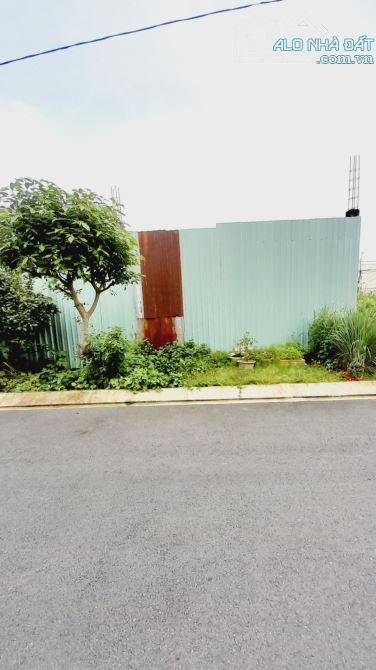 Bán đất Biệt thự Bên sông Hiệp Bình Chánh GiGa Mall Phạm Văn Đồng 9×22m giá 100tr/m² - 1