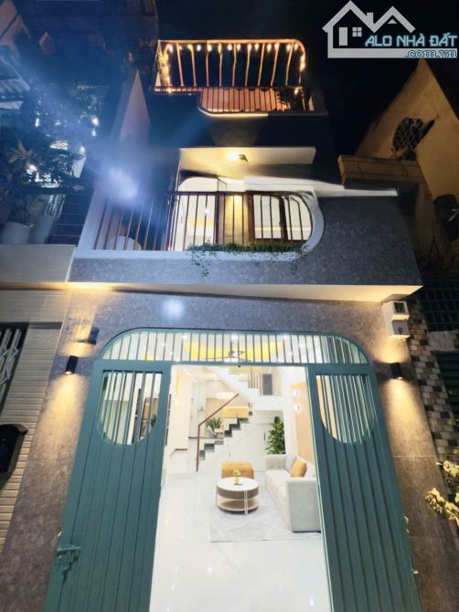 Làng Đại Học D2 - Ung Văn Khiêm Bình Thạnh - 41m2 - 3 tầng full nội thất - 6.78 tỷ - 1